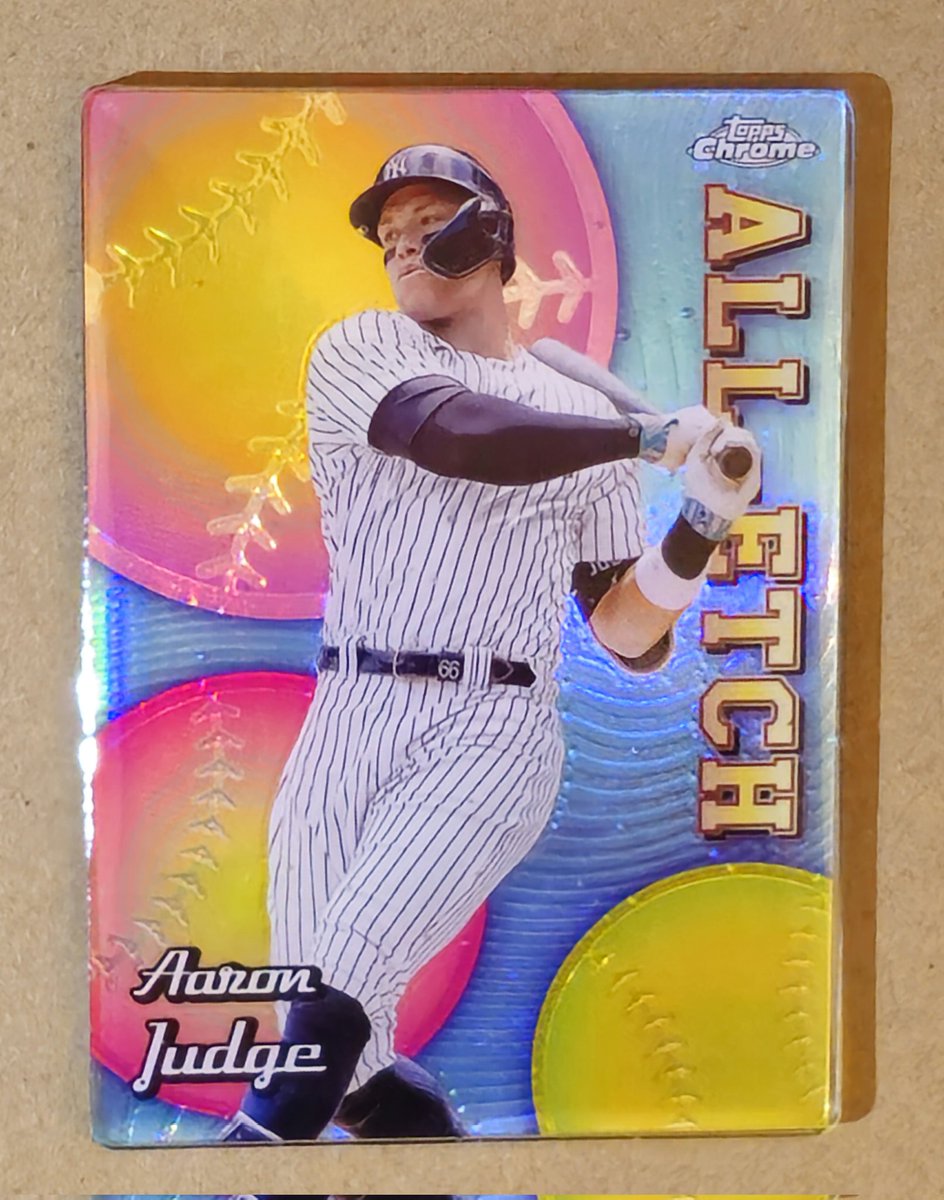 DodgersDan81's tweet photo. Your favorite cards turned into fridge-worthy collectibles!
Real sports cards encased in high-quality resin and turned into one-of-a-kind magnets.
Which player would YOU slap on your fridge? 🧲👇 see thread below! 
#CardCollectors #MLB #CustomMagnets #NFL #Crafts https://t.co/TvfmB11gXV