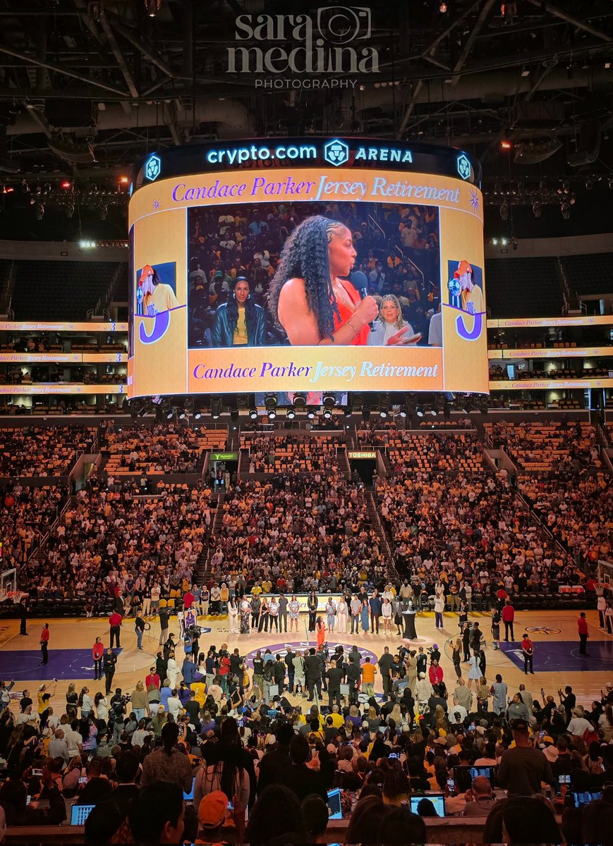 Congrats <a href="/Candace_Parker/">Candace Parker</a> ✨️🐐 on your jersey retirement!