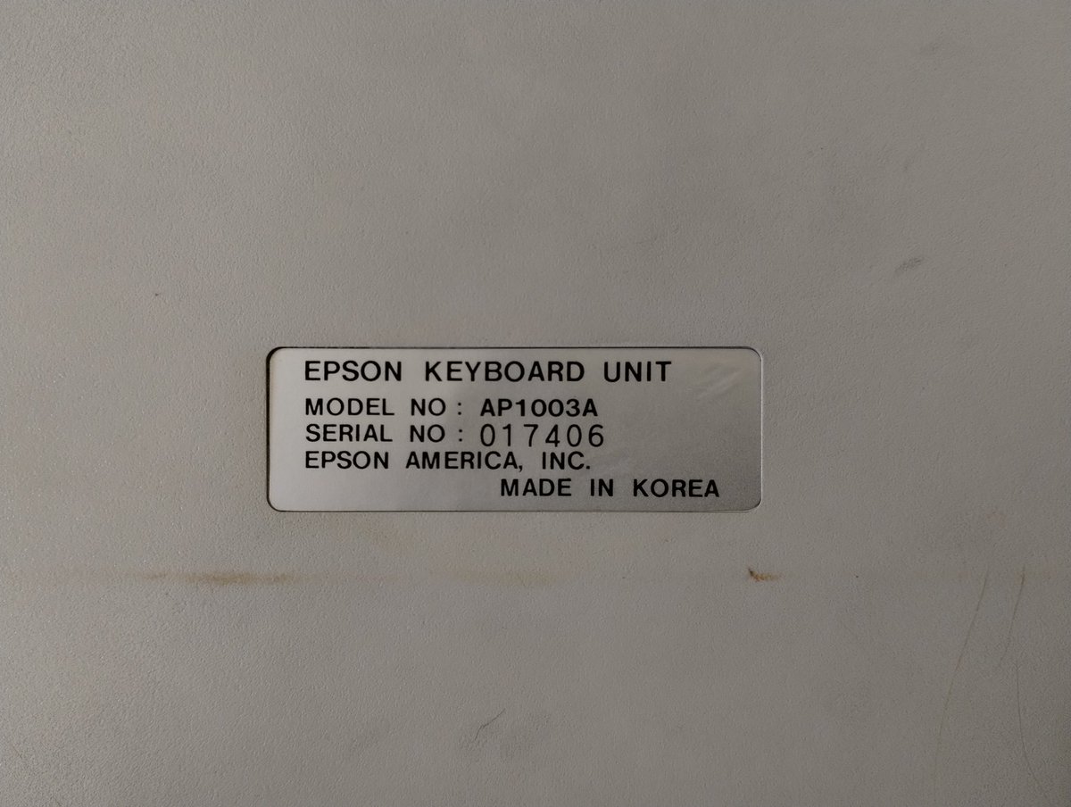 Ayer encontré esta reliquia que pasó desapercibida en los #Cybercirujas