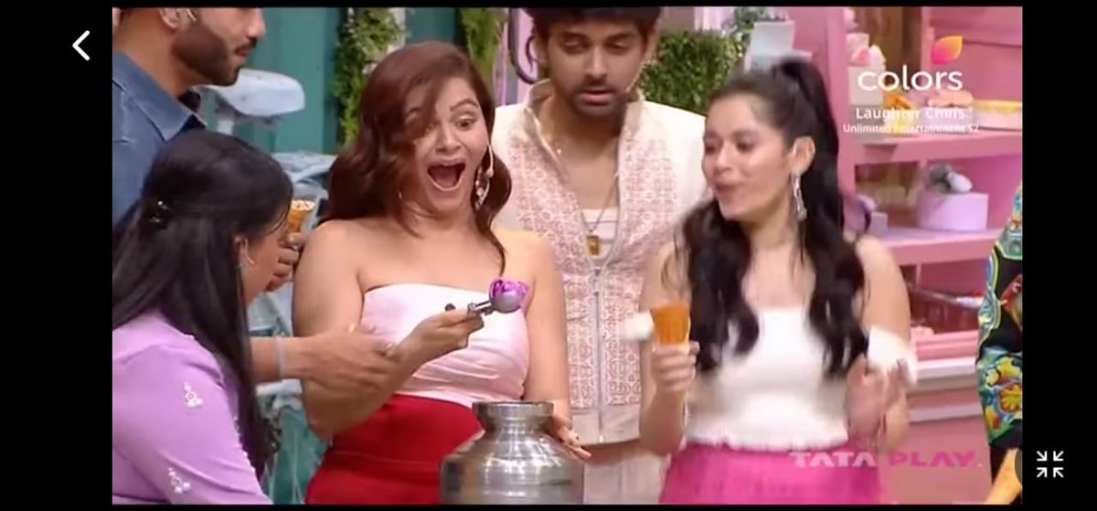 a26569's tweet photo. Rubi Zubyy got one more Star ⭐⭐
Jalwa hain Rubinat ka 🔥 KKK bad pehli baar tv pe dono ko dekhne mila 😍 LC season 3 main ruby zuby ko as a partner approach krna plss@colorstv 🙏
#JannatZubair #RubinaDilaik #Rubinat #rubyzuby #LaughterChefs2 #colorstv https://t.co/Zd7BG4QkXW