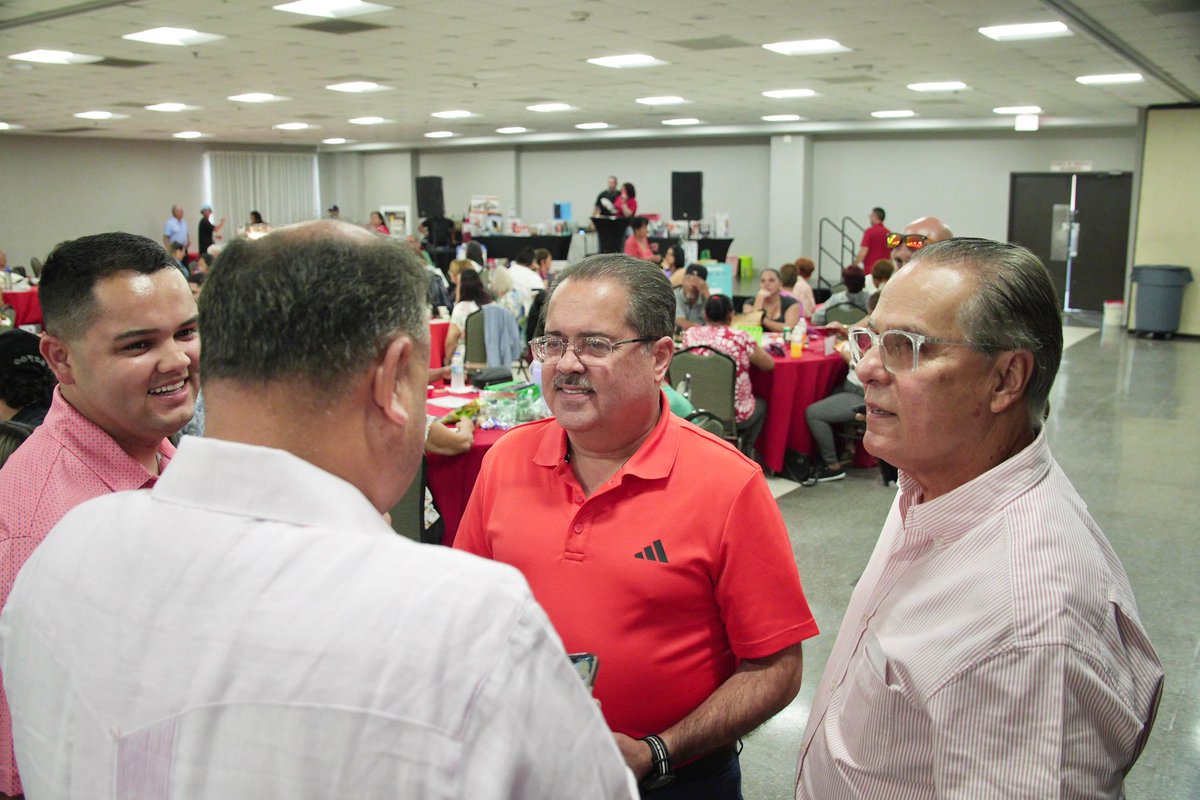 José L. Dalmau Rosario (@dalmaauu_) on Twitter photo Participé del Mega Bingo de Caguas junto a nuestro alcalde William Miranda Torres, el representante Conny Varela y <a href="/DalmauSenador/">José Luis Dalmau Santiago</a>. ¡Siempre es bueno compartir con amigos cagüeños! Participé del Mega Bingo de Caguas junto a nuestro alcalde William Miranda Torres, el representante Conny Varela y <a href="/DalmauSenador/">José Luis Dalmau Santiago</a>. ¡Siempre es bueno compartir con amigos cagüeños!