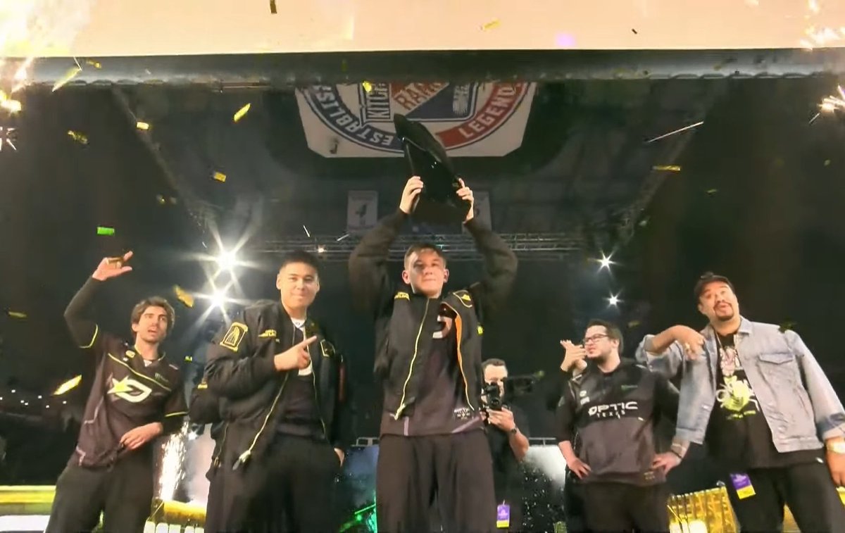 How it started vs How it's going

Congrats to former Acrylic player <a href="/Tbemercules/">OpTic Merc</a> and <a href="/OpTicTexas/">OpTic Texas</a> for winning the 2025 COD League Championship 🏆

#AcrylicOnTop | #GreenWall