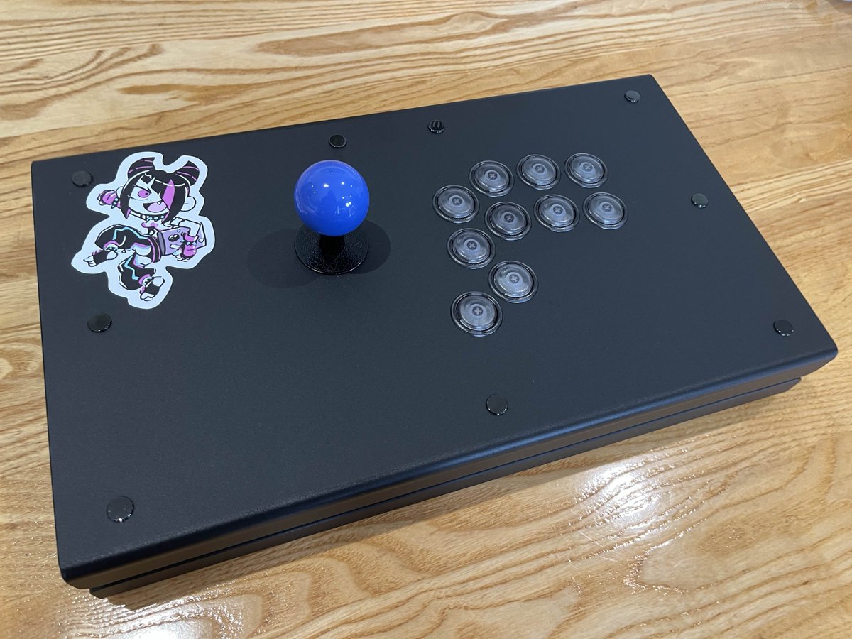 Ciara0Elizabeth's tweet photo. Forgot to post I got a new stick from @punkworkshop, I really like it. The 24mm button layout is cool and the lighter weight has been nice to travel with

Thanks to the big dog @NoGoodCitizen for the buying advice https://t.co/iWqRZSJIPQ