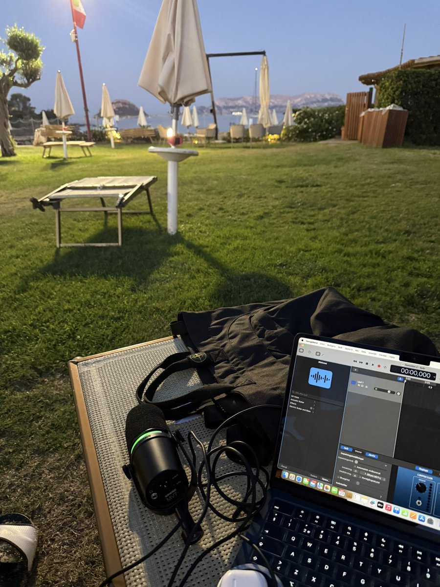 Late night <a href="/TuttoBalutto/">TuttoBalutto</a> ute 05 för alla stolta knegare