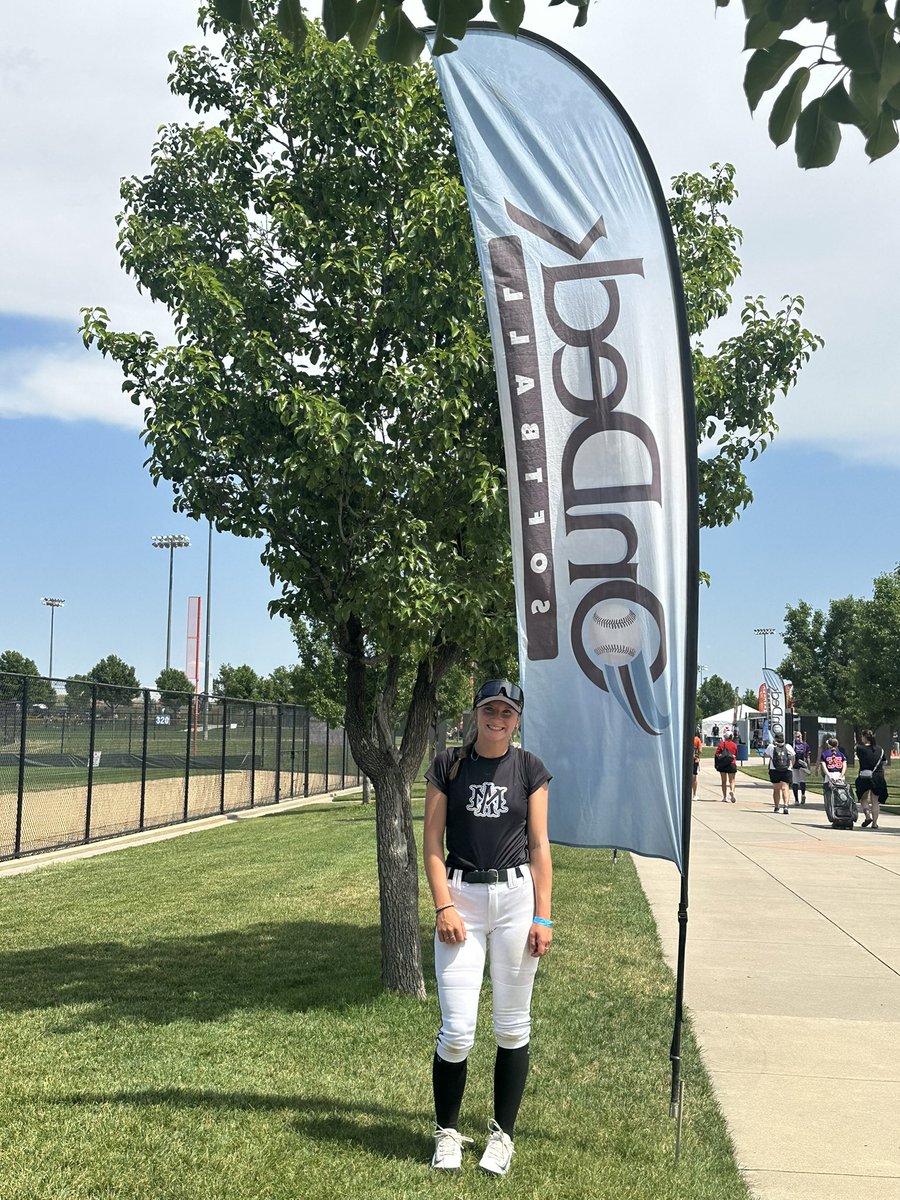 Reece_V2027_33's tweet image. A big THANK YOU to @ondecksoftball and the coaches who showed up in the heat at the Colorado Jamboree. I had a blast and appreciate getting to showcase my skills. @AMGonzalez2027 #middles #utility #centerfield #2025ondeckColoradoJamboree