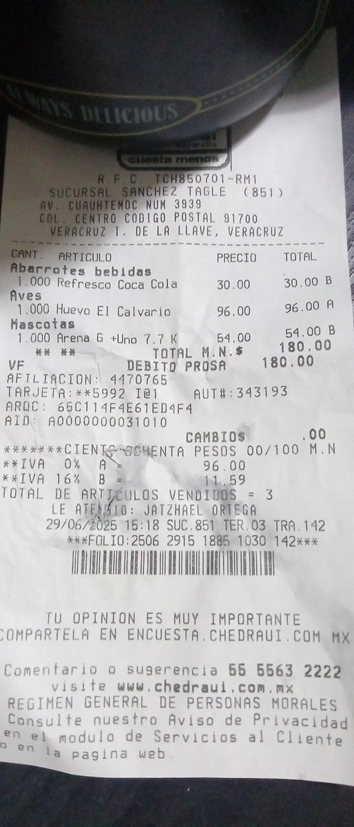 Trainer_alos's tweet photo. @Chedrauioficial una pregunta, porque en el exhibidor dice un precio y en caja ponen otro? 

Huevo en exhibición $83 pesos, y en caja $96 pesos.

Me pueden explicar? Gracias. https://t.co/rIbTHNSixg