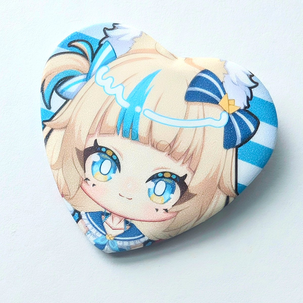 this was the fastest i've made anything in my life

I was at work during her debut but as soon as I was off the clock I nyoomed to twitter for the highlights and SABA IS SO CUTE!! Her color palette, her concept, her rigging!

(buttons are in my shop now, link in bio) 
#sabart