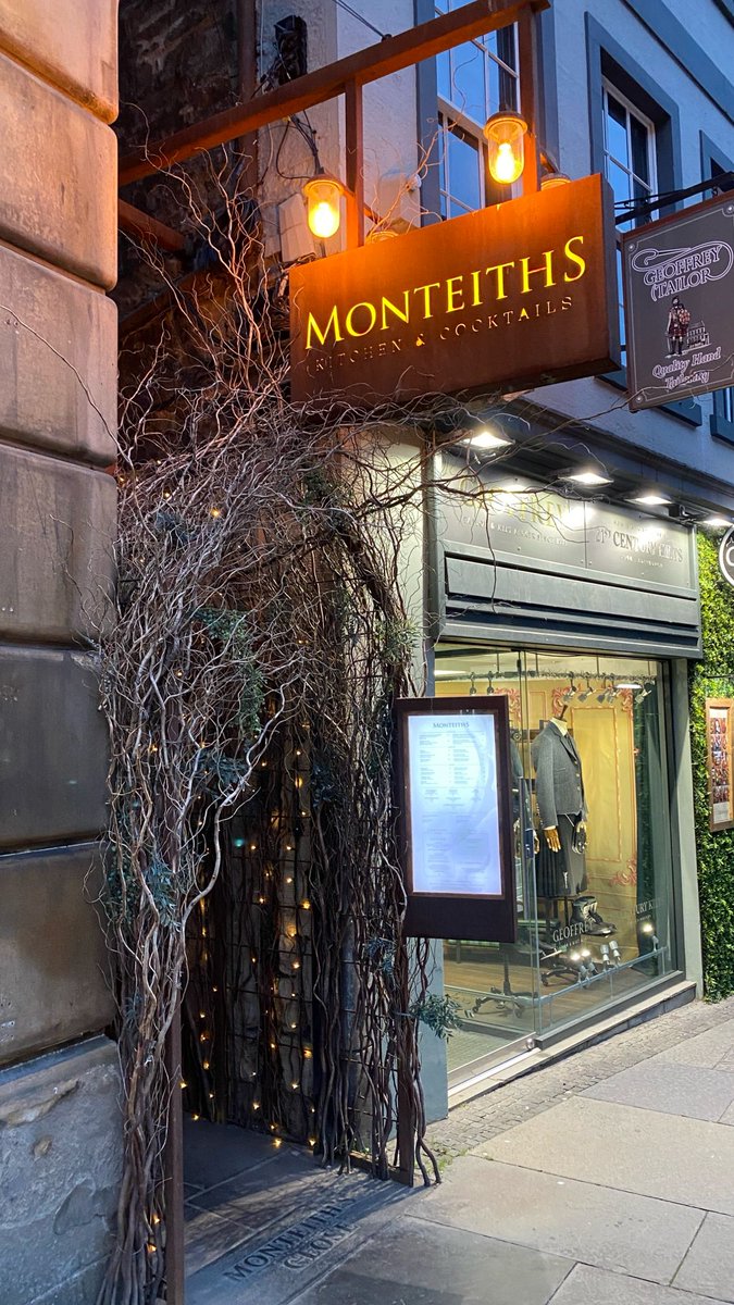 VirtualAstro's tweet image. If you find yourself on the Royal Mile in Edinburgh and you fancy something to eat. 
I’ve just had an incredible meal at Montieths.
Well worth checking out 😀