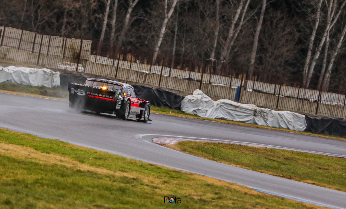 Manuborgertok tweet media