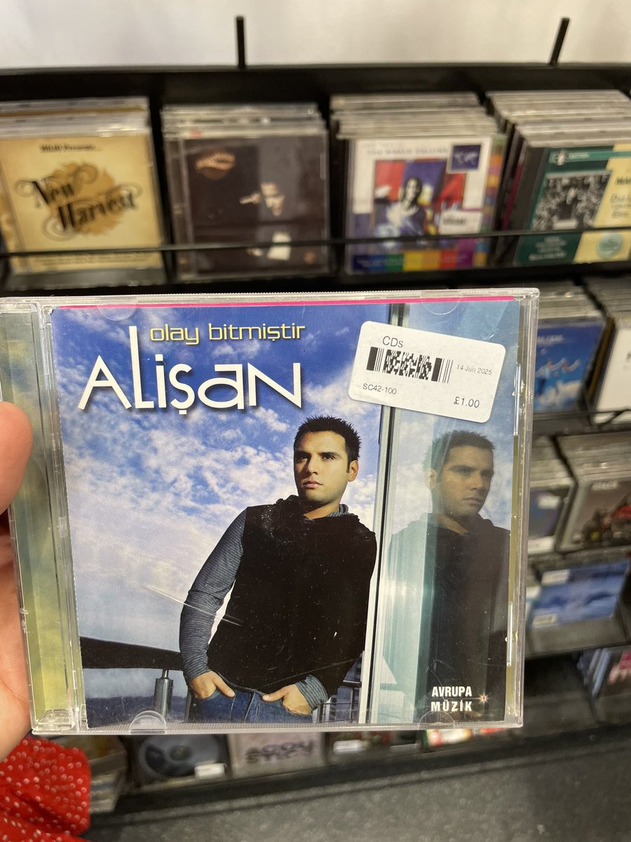 Londra’nın merkezi zengin ve tarihi mahallelerinden Soho’da ne buldum…