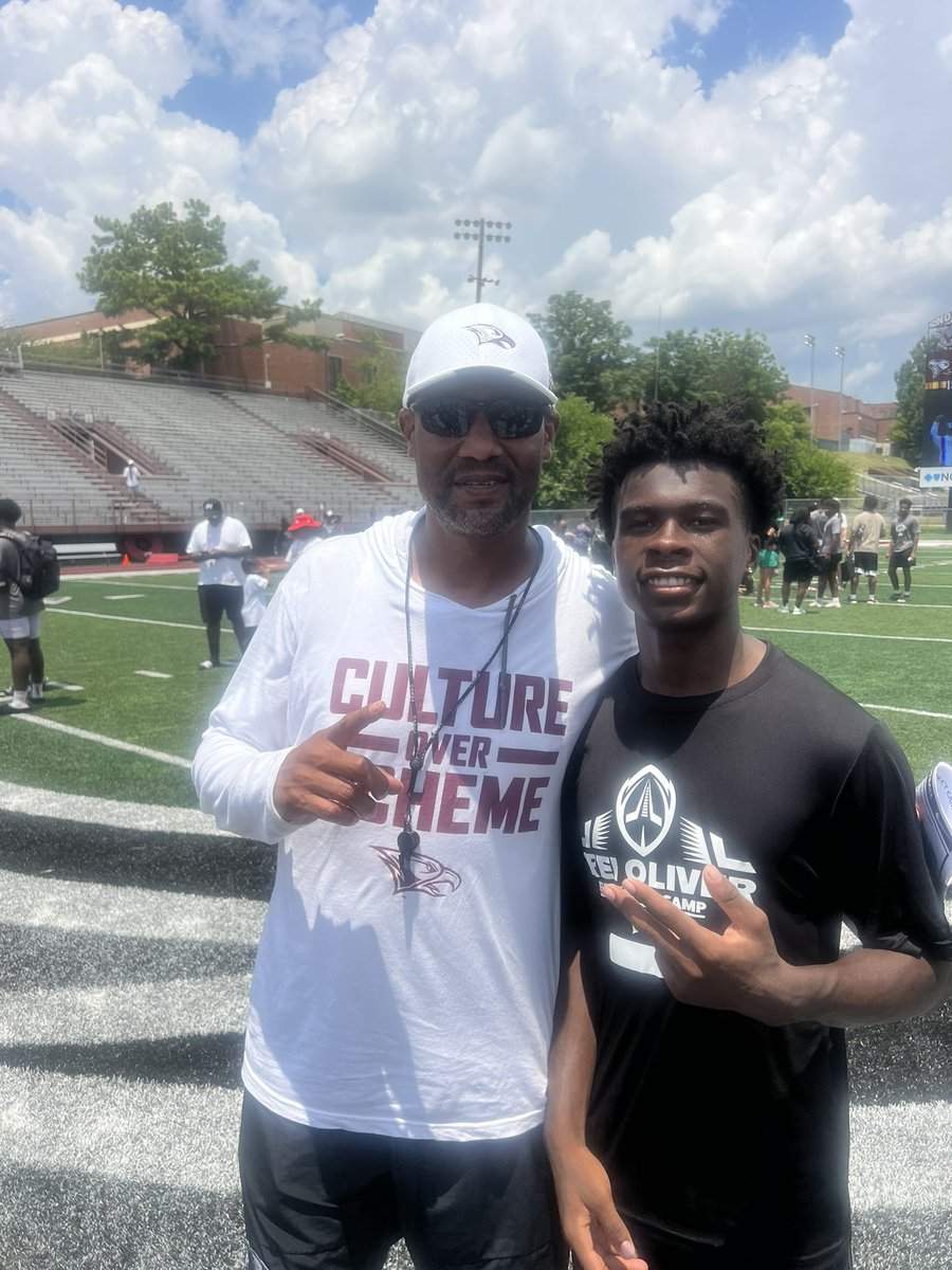 ChaseSpellman1's tweet image. Thank you @CoachTOliver, @CoachSewellNCCU, @ErikHighsmith and all the coaches @NCCU_Football 
2 days of incredible work and competition. 

@CoachKTinsley 
@ToCreek