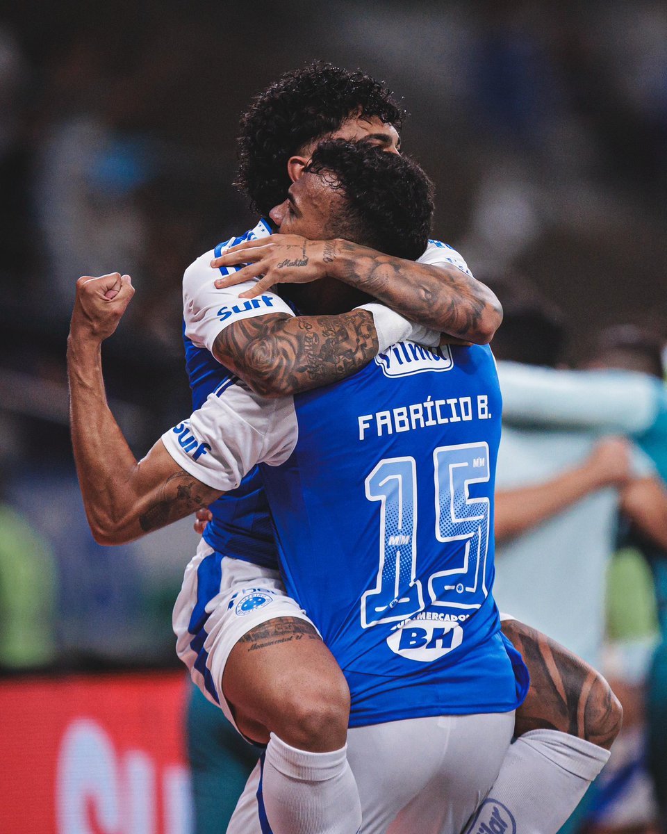 samuelvenancio's tweet photo. Verdade seja dita: com esses dois aí, a história teria sido diferente. 

📷 Pedro Vale https://t.co/vTRKOs09Cf