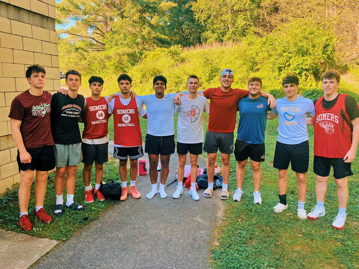 3-3 finish for these guys at JJCR team camp. Proud of the fight and energy, especially on this his final day vs 2 very tough programs in Greeley and Fox Lane. 

More work to do, but love the energy these guys are having. 

Back to work! 
#FamilyOn3