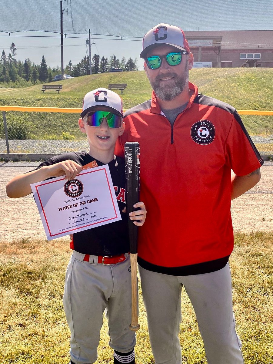 Caps13ABlack25's tweet photo. Way to go Evan Hiscock! This workhorse, wall behind the plate caught six straight innings during a hot and intense championship game, earning himself
@littlecaesars PoG. https://t.co/xa11INDAtj