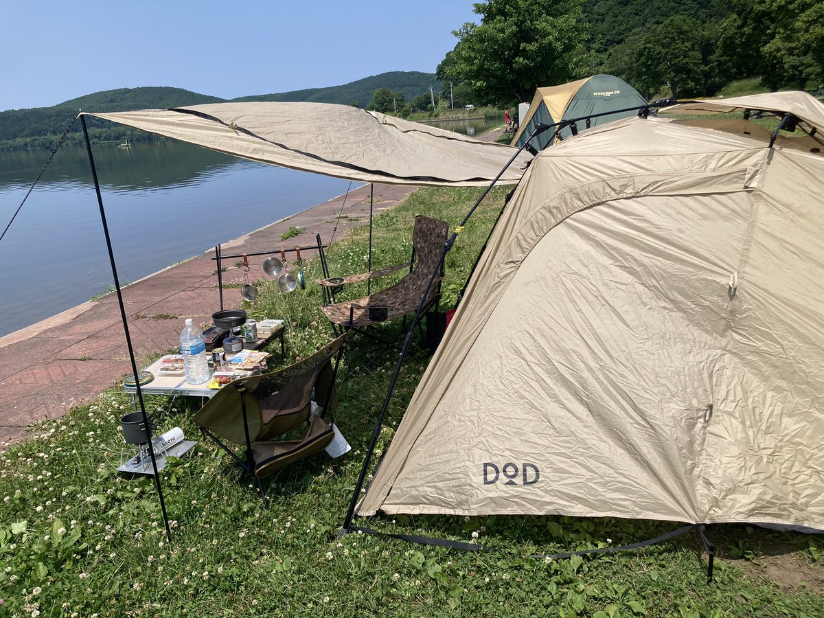 odango1128's tweet photo. 仲良しさんとキャンプ⛺️

サロマでキャンプしよ⛺️ってことになり、北勝水産さん、サロマ道の駅で美味しい物購入😊

準備万端でキャンプ場に向かうも
「サロマ100キロマラソン」が開催されててキャンプ場使えず😅

1時間かけていつものキャンプ地に😅

サロマの美味しい物が食べれてよかったかな😊✨ https://t.co/a41yC3GYQc