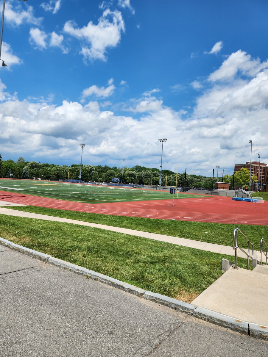 Julian Bennett (@jb_de6) on Twitter photo Had a great time at <a href="/UofRFootball/">Rochester Football</a> this weekend! Looking forward to getting back on campus! <a href="/IamcoacHHeav/">Jason Henshaw</a> <a href="/ChadMartinovich/">Chad Martinovich</a> <a href="/CoachSapp14/">Chris Sapp</a> <a href="/DTownFball/">DtownFootball</a> Had a great time at <a href="/UofRFootball/">Rochester Football</a> this weekend! Looking forward to getting back on campus! <a href="/IamcoacHHeav/">Jason Henshaw</a> <a href="/ChadMartinovich/">Chad Martinovich</a> <a href="/CoachSapp14/">Chris Sapp</a> <a href="/DTownFball/">DtownFootball</a>
