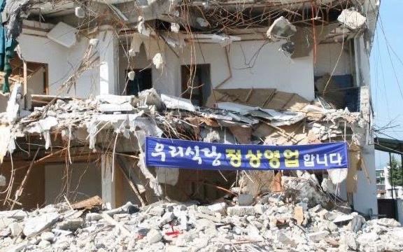 안녕하세요
오랜만에 뵙습니다….
커미션 오래 쉬다 왔습니다…
달에 1-2슬롯으로 굴러갈 예정입니다.

편하게 연락 주세요… 감사합니다.

open.kakao.com/o/sMeZLNpf