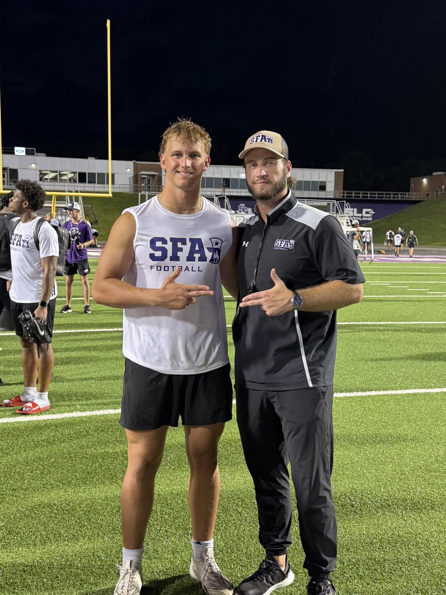 Caleb_Taylor22's tweet image. Thank you @SFA_Football for putting on a great camp yesterday! I loved getting to work with @Coach_RogersSFA and @Coach_Jaheim!