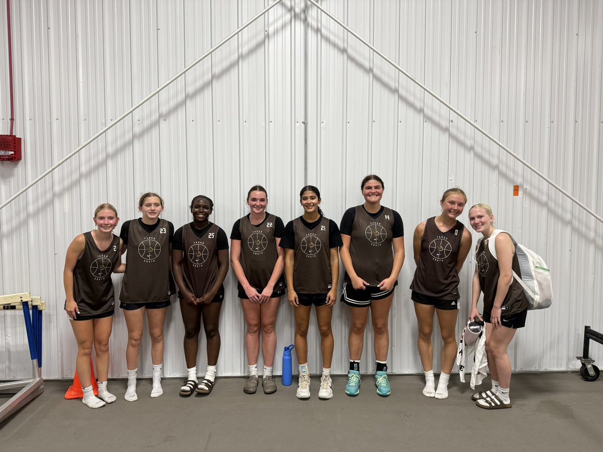 Fargo South GBB (@south_gbb) on Twitter photo Thanks <a href="/UMaryWomenBball/">UMary Women’s Basketball</a> <a href="/neumania_UMARY/">Rick Neumann</a> for a great team camp! Always fun to make the trip and play different teams. Bruins finish 2-1 #GoBruins Thanks <a href="/UMaryWomenBball/">UMary Women’s Basketball</a> <a href="/neumania_UMARY/">Rick Neumann</a> for a great team camp! Always fun to make the trip and play different teams. Bruins finish 2-1 #GoBruins