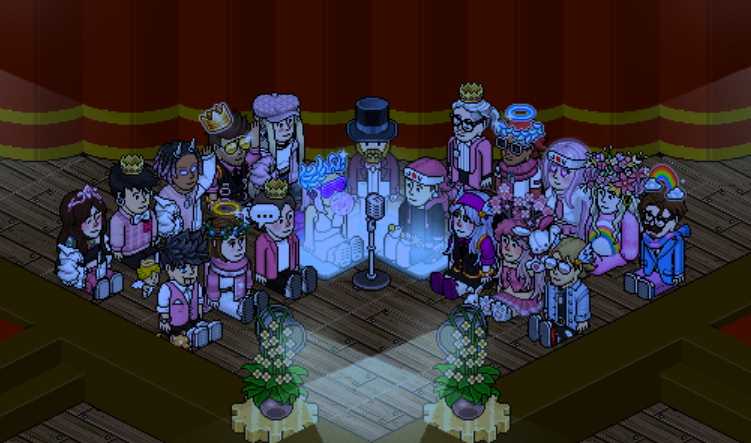 Feliz de estar presente en este extraordinario evento y mas ser parte de ello... 
Mil veces gracias por permitirme ser parte de la historia 🦋💜 
El beat, la frecuencia, la energía, la imaginación, la hermosa amistad, la magia... Todo absolutamente todo lo recordaré <a href="/tomorrowhbb/">TOMORROW</a>