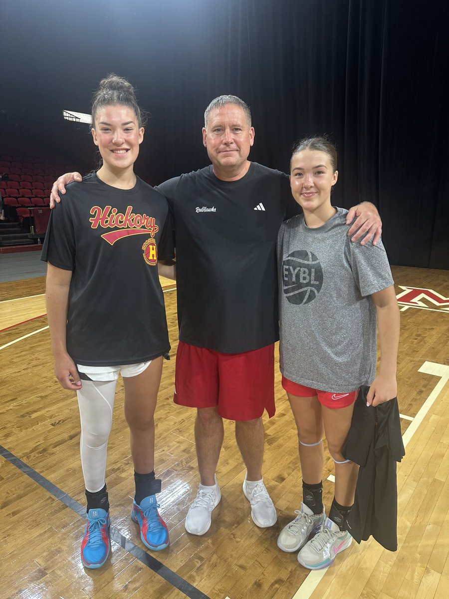 BrileyMorelli's tweet image. Thank you @MiamiOH_WBB @JR_Shumate_ @GlennBox for inviting me to your Elite Camp. I had a great experience today. Thankful to be named a 5v5 standout.