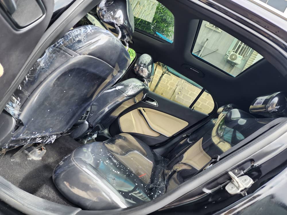 JojoAutos's tweet image. UPDATE ‼️ UPDATE ‼️UPDATE ‼️
NEW WEEK SALE🔥🔥🔥
Fresh In Mercedes Benz GLA250 2017 Full Opt# 🇺🇸
/Thumbstart/Navigation Screen /2025 JUNE ENTRY / Panoramic Roof
Price: 30M Naira Only...
Location- Lagos Nigeria