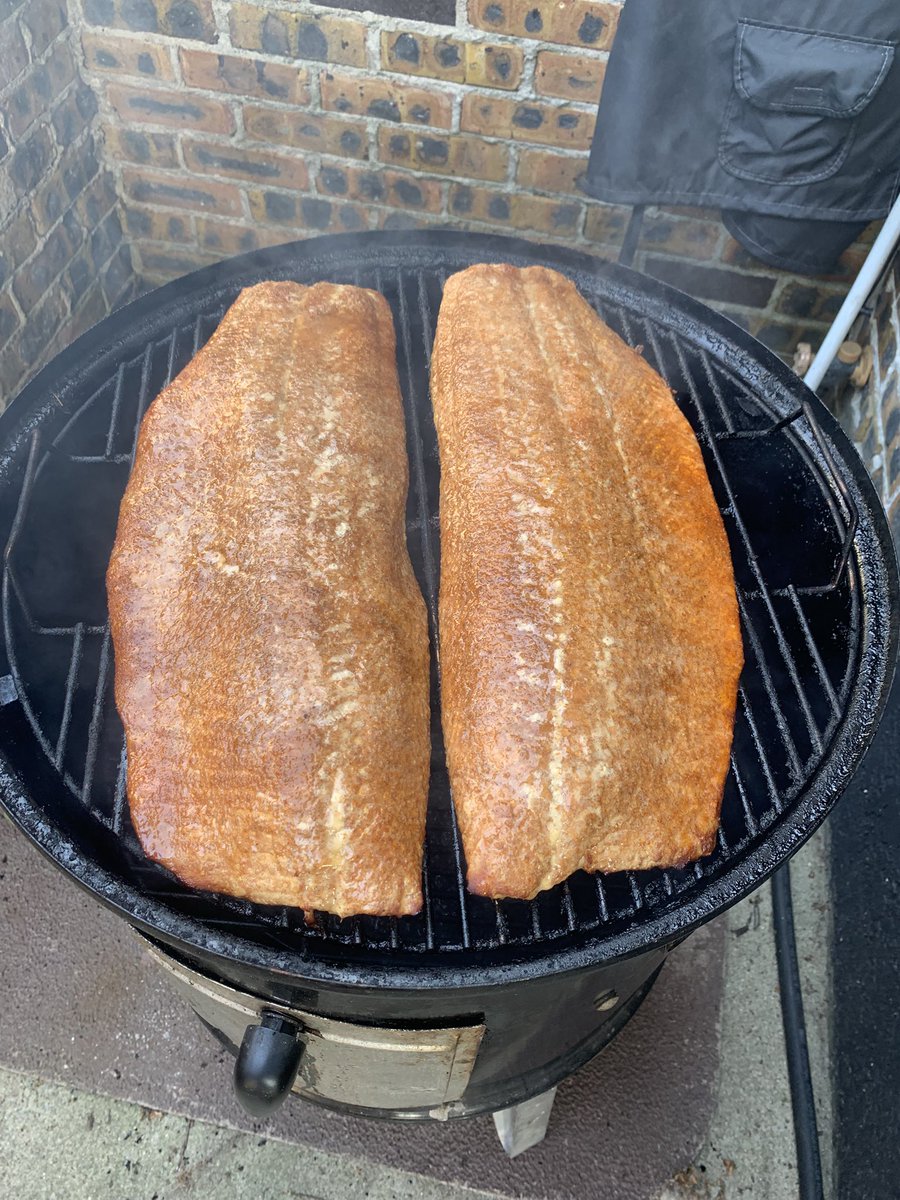 Brisket and salmon. Good batch. #Dadsbegrillin 
 #dadsbesmokin