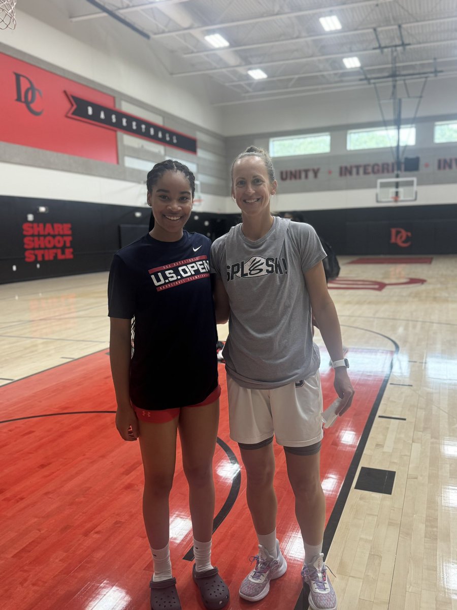 Had a great experience at Davidson College this week! Grateful for the opportunity to learn from some outstanding coaches! <a href="/DavidsonWBB/">Davidson Basketball</a> <a href="/CoachGCF/">Gayle Coats Fulks</a> <a href="/JamesJanssen/">James Janssen</a> <a href="/Coach_JJenkins/">Jasmine Jenkins</a> <a href="/Bauder61/">Ryan Bauder</a>