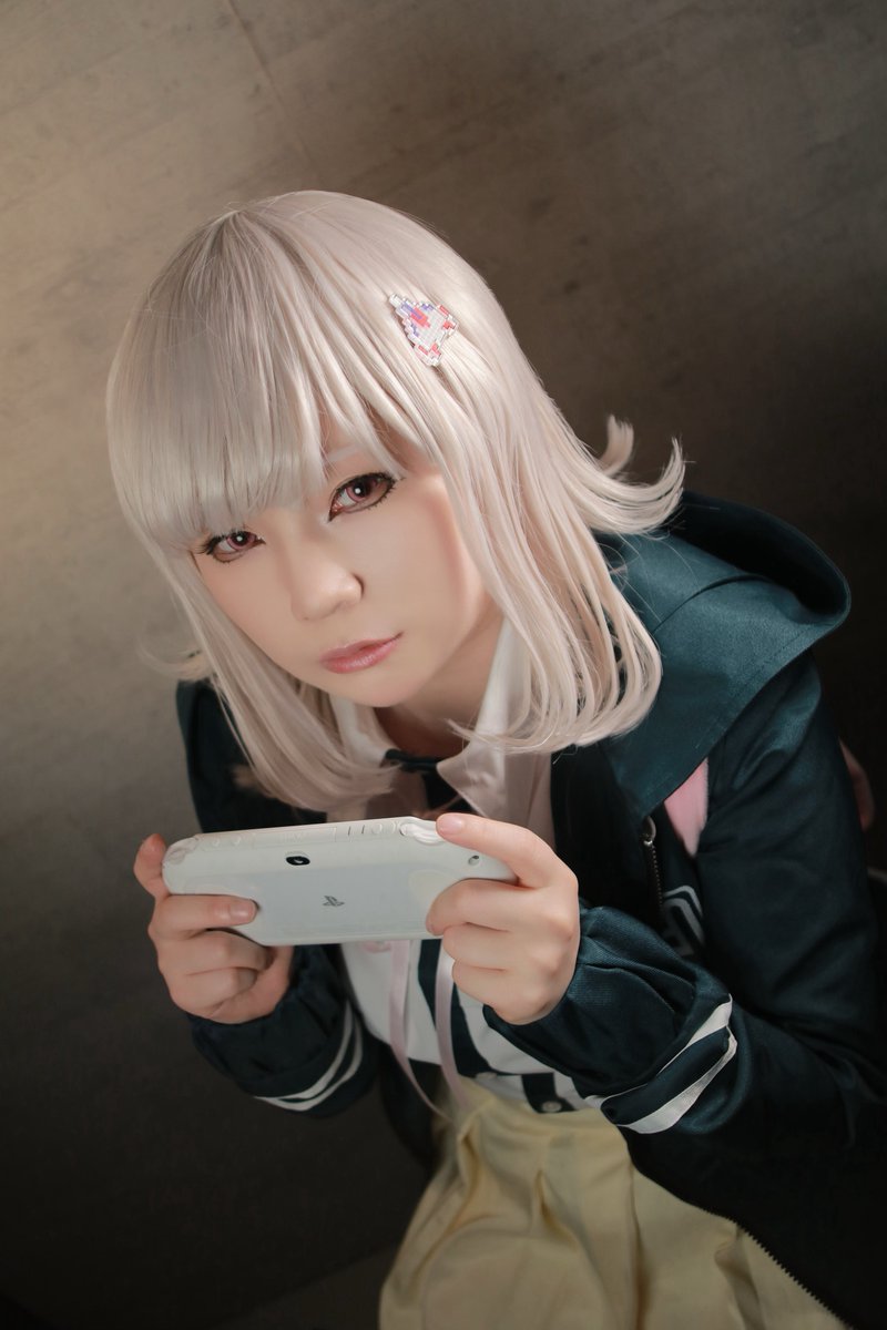 Nb5T12's tweet photo. ⚠︎Cosplay

超高校級のゲーマー

📸▷▶1枚目.まつのきさん
           2枚目.なる
           3枚目.しろうとさん https://t.co/8gQ8wG46eZ
