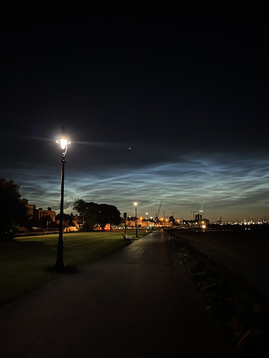 Beautiful Noctilucent clouds visible from Dublin.