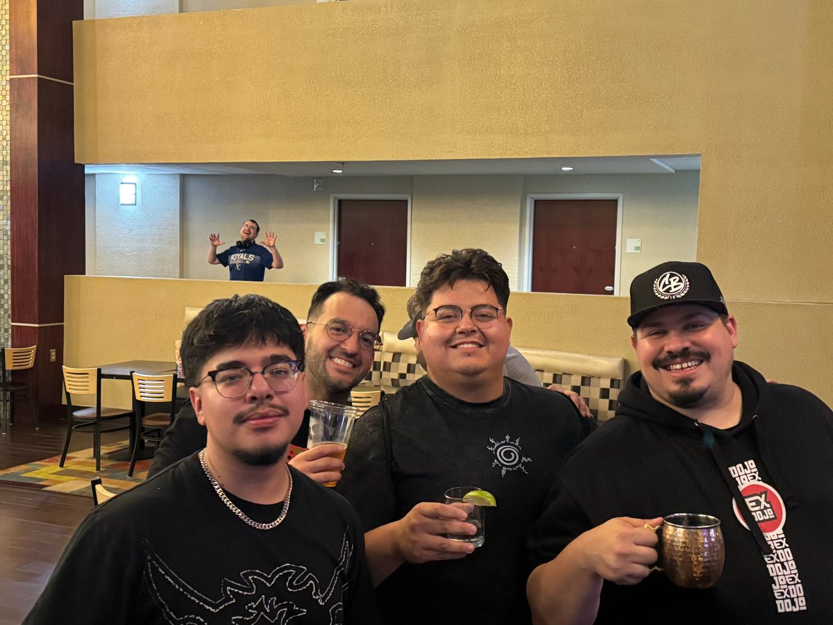 Just got home from Oklahoma. Got 2nd at Summerfest with wins on Izaiah, Caden, and teaser x2. Losing to Mr.bellboa twice. While waiting  for bracket I had a couple shots and drinks my ass was faded by the time losers finals started so I had a good time, Ggs Oklahoma #WARGUTS