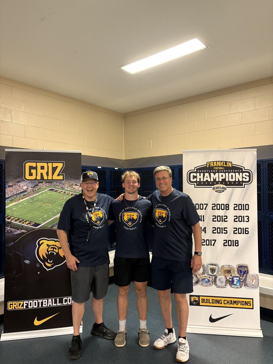 ClayDauby's tweet image. Had a great time @FCGrizFootball today at their camp! And seeing my team mate @GabrielMaxFB compete!
@ChampionsManual
@CoachRock
@Coach_H_HHS
@HHS_Raider_FB