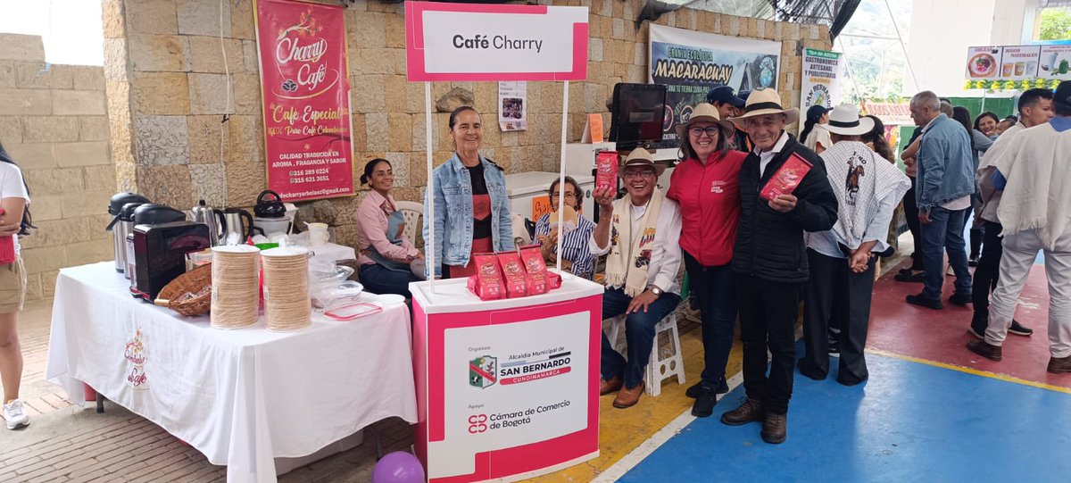 Cámara de Comercio de Bogotá (@camaracomerbog) on Twitter photo Del 27 al 30 de junio, San Bernardo lleva a cabo su Feria Floral, Artesanal y Agroindustrial 🌻🧑🌾
Un espacio para impulsar el talento local, el turismo rural y la economía popular.
La Cámara de Comercio de Bogotá celebra esta gran fiesta junto a la Alcaldia de <a href="/SanBernardoCund/">Alcaldía Municipal San Bernardo Cundinamarca</a> Del 27 al 30 de junio, San Bernardo lleva a cabo su Feria Floral, Artesanal y Agroindustrial 🌻🧑🌾
Un espacio para impulsar el talento local, el turismo rural y la economía popular.
La Cámara de Comercio de Bogotá celebra esta gran fiesta junto a la Alcaldia de <a href="/SanBernardoCund/">Alcaldía Municipal San Bernardo Cundinamarca</a>