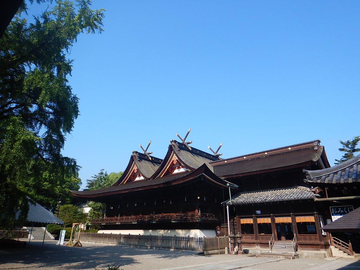 kibitsujinja's tweet image. 令和7年6月30日
午後3時より夏越の大祓式を斎行いたします。
受付時間:午後2時〜2時30分まで
初穂料:1家族2000円以上
茅の輪はすでに舗設してありますのでくぐっていただけます。
なお、茅の輪は7月31日の当神社の夏越祭まで設置してございます。
#吉備津神社 #岡山 #国宝 #大祓式 #夏越祭