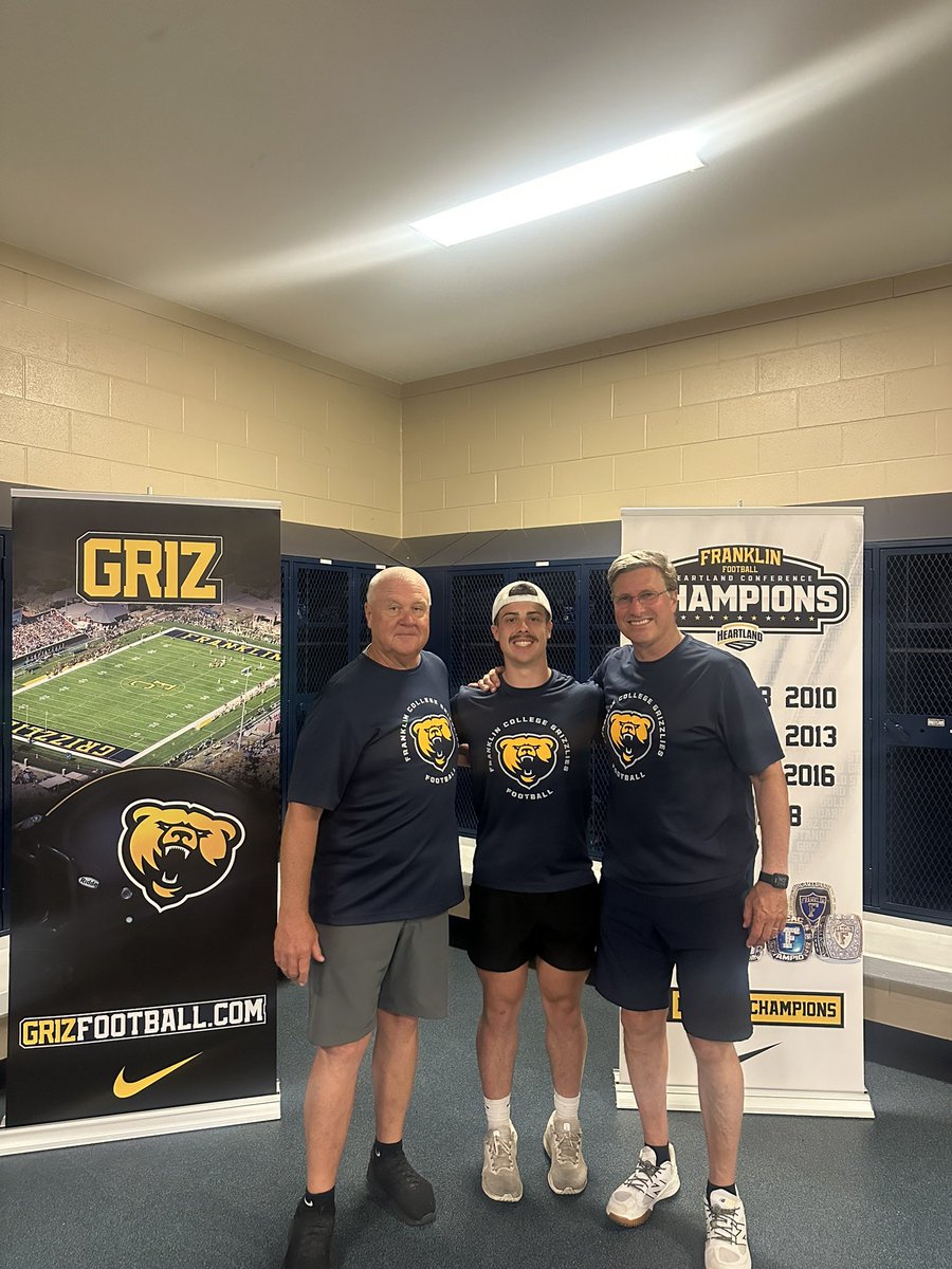 Isaiah DeWitt (@isaiahdewitt17) on Twitter photo Had a great time competing <a href="/FCGrizFootball/">Franklin College Football</a> prospect camp today! Thank you to <a href="/ChampionsManual/">Mike Leonard</a> for having me out. Had a great time competing <a href="/FCGrizFootball/">Franklin College Football</a> prospect camp today! Thank you to <a href="/ChampionsManual/">Mike Leonard</a> for having me out.
