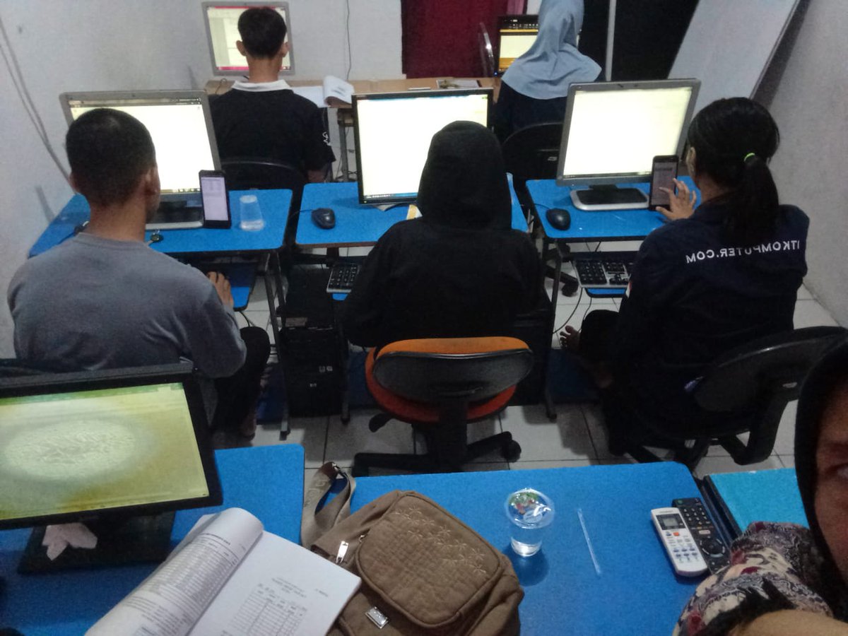 itkomputer's tweet image. posts.gle/K5xUWD
#kursuskomputer
itkomputer.com