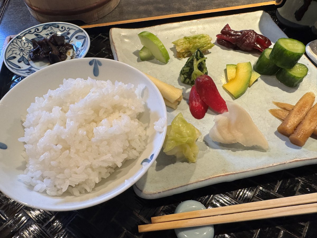 pakikisama2's tweet image. おはようございます☀
昨日、祇園花月の吉本新喜劇を観てきました。知り合いが出演してて楽しかったです😄 
開演までは京都ぶらり、神社巡りにスイーツとめっちゃ楽しかったです😆