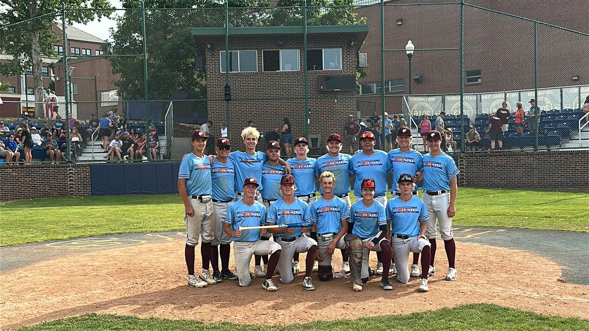 COBSBL's tweet image. COBSBL makes a 4 run comeback in the top of the 7th againts Boulder Valley and plays lock-down defense in the bottom of the 7th to secure the W and take home the trophy. well done Colorado Baseball!