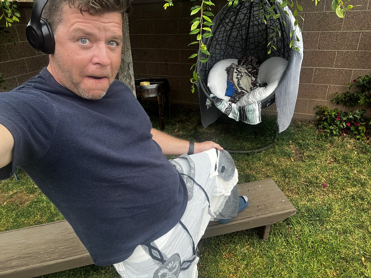 ASMRJeremiah tweet media