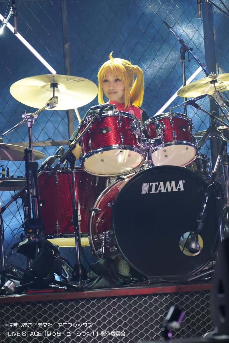☆★☆★☆★☆★☆★
     Happy Birthday！
☆★☆★☆★☆★☆★

伊地知虹夏役 #大竹美希 さん
お誕生日おめでとうございます🎉
素敵な一年になりますように🎸

#舞台ぼっち
#ぼっち·ざ·ろっく