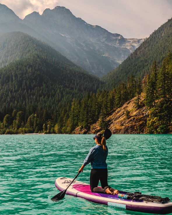 supconnect's tweet photo. Diablo Lake serving up those glacier-fed blues with a side of mountain magic. #supconnect #paddleboarding #NorthCascades #DiabloLake #SUPAdventure #NatureTherapy
📸 Matt and Lu @followthiscouple
Enter our photo contest and share your photos: https://t.co/TUJ6mGi0MK https://t.co/IDnfKucdNH