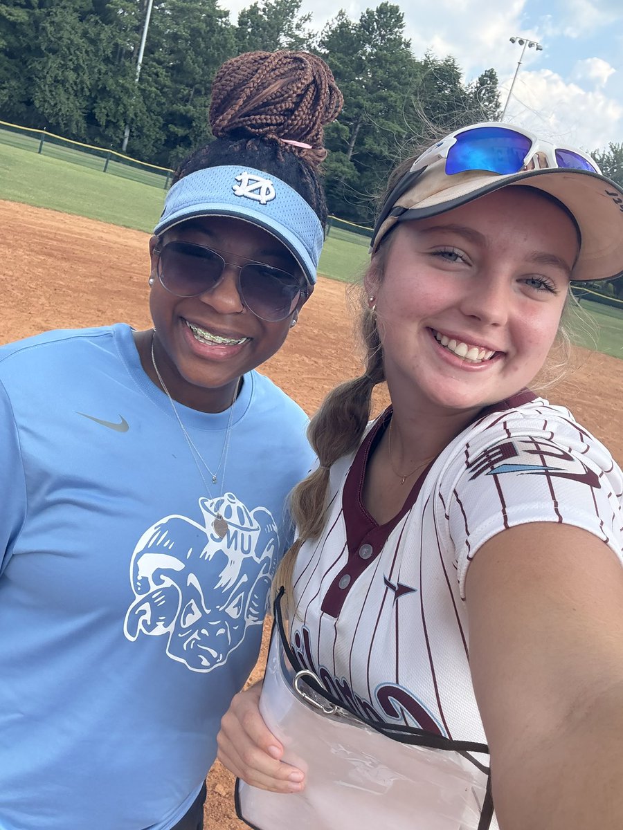 Had a great time at the Diamond Direction ID camp this past thursday! Thank you to all the amazing coaches for your time and advice. I also batted .500 in the East Coast Fireworks showcase afterwards, can’t wait for colorado! 
<a href="/ScGenovese/">Carolina Elite SC National-Genovese</a> 
<a href="/Winthropsoftbal/">Winthrop Softball</a> 
<a href="/LRSoftball/">Lenoir-Rhyne Softball</a>