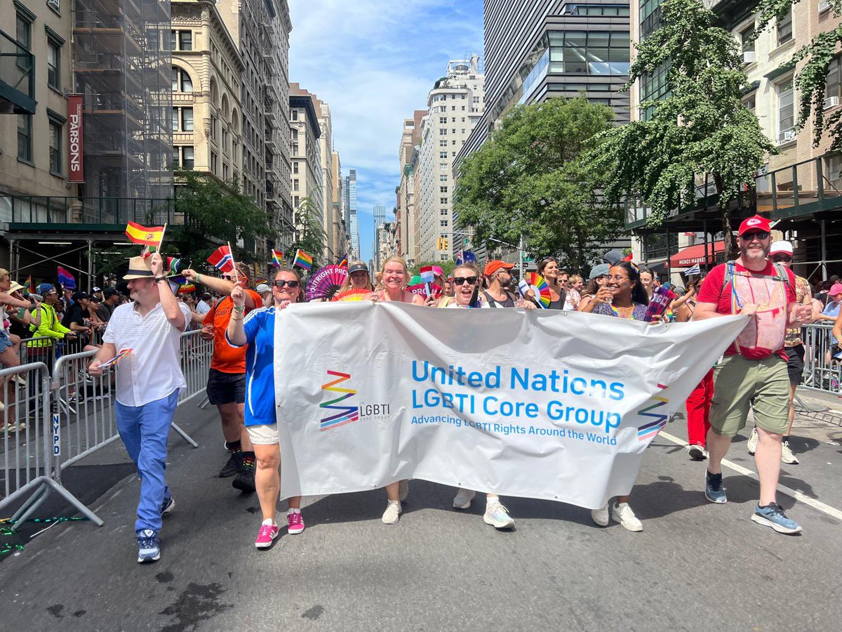 LuxembourgUN's tweet photo. #TeamLuxembourg was proud to march at #NYCPride today with the UN #LGBTICoreGroup

We marched for our LGBTQI+ friends, for diversity, and for human rights for all

Happy Pride! 🇱🇺🏳️‍🌈🏳️‍⚧️ https://t.co/azwP3dYbmM