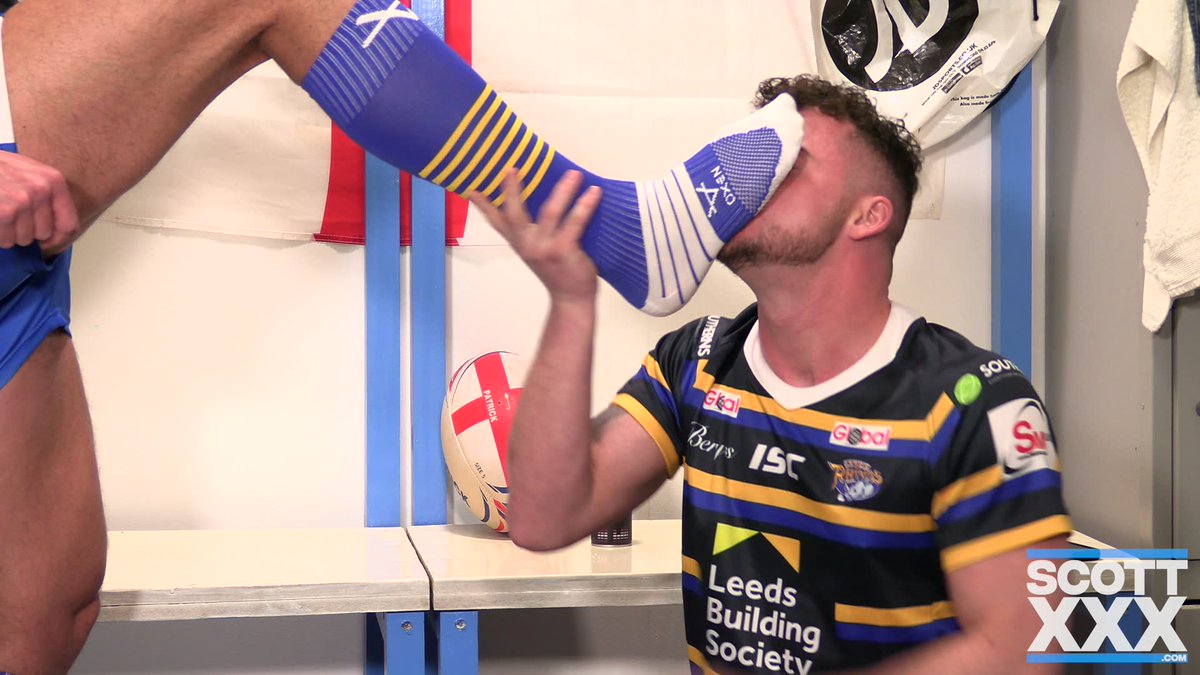 🔵CHANGING ROOM DIARIES 39: SCRUM LOVE🔵

🏉 FIT RUGBY HUNKS
🐽 ARSE EATING, COCK RIDING FUCKERS
🤤 SOCK WORSHIPPING
🧦 FUCK IN KIT AND SOCKS

STARRING
⭐️ SAM STEEL
⭐️ NATHAN NIGHT

📺Watch EXCLUSIVELY on SCOTTXXX.COM📺