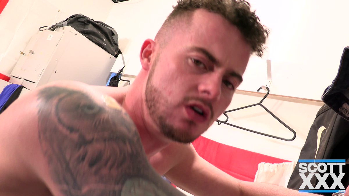 🔵CHANGING ROOM DIARIES 39: SCRUM LOVE🔵

🏉 FIT RUGBY HUNKS
🐽 ARSE EATING, COCK RIDING FUCKERS
🤤 SOCK WORSHIPPING
🧦 FUCK IN KIT AND SOCKS

STARRING
⭐️ SAM STEEL
⭐️ NATHAN NIGHT

📺Watch EXCLUSIVELY on SCOTTXXX.COM📺