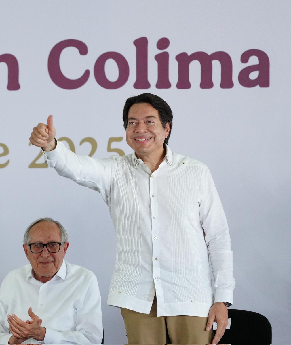mario_delgado's tweet photo. Integrantes del gabinete acompañamos en Colima a nuestra presidenta, @Claudiashein, y a la gobernadora, @indira_vizcaino, en el anuncio de una inversión de 12 mil millones de pesos para programas del bienestar y proyectos prioritarios en el estado. 

¡El pueblo colimense tiene asegurados recursos para continuar en transformación!