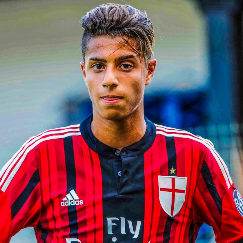 Andy_Calcio's tweet photo. Se acuerdan de Hachim #Mastour?
Es OFICIAL: Hoy con 27 años, ha fichado por el #VirtusVerona, de la #SerieC.
Lo que prometía este chico...
#Calciomercato https://t.co/ryHj2pyPbQ