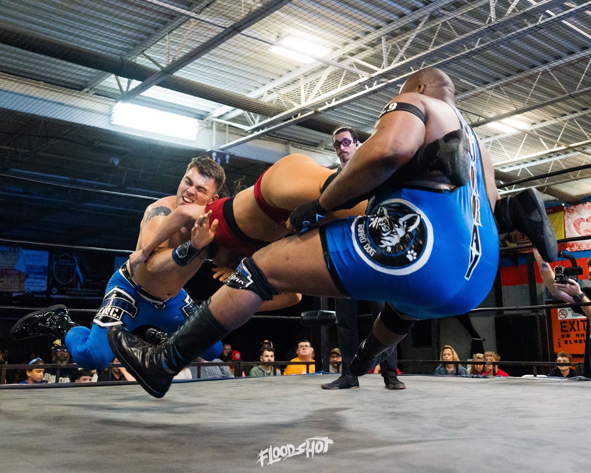 SecurityIncPro's tweet image. LOCKDOWN 🚨
🏟️: @VPW_Wrestling #TheBattleInBayShore3
📸: @floodshot_