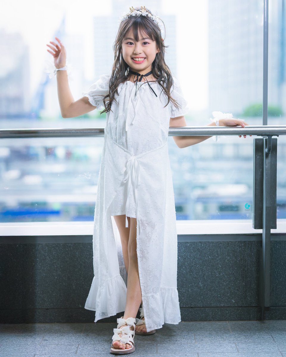 梅雨も明け明日から7月ですね☀️
暑い〜💦
氷菜は毎朝日焼け止め塗り込んで元気に登校してます😊
先日の高輪ゲートウェイでのお写真の続きを少々📸

#キッズモデル #高輪ゲートウェイ #氷菜