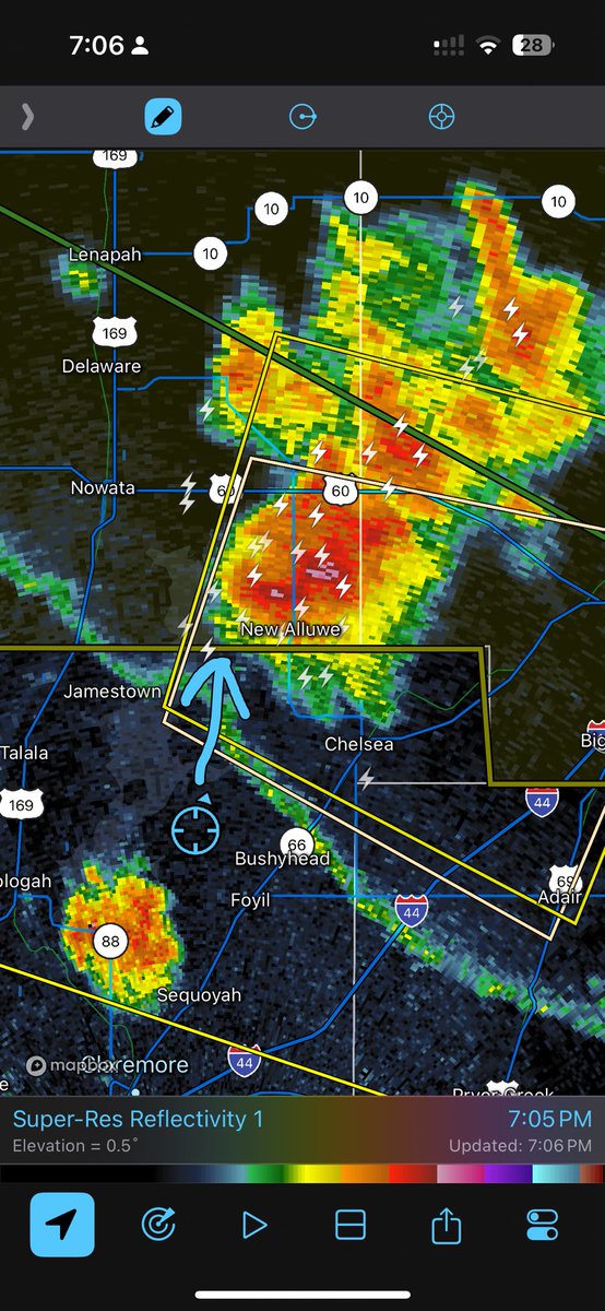 kf5pql's tweet photo. @NWStulsa wall cloud formed by severe storm near New Alluwe https://t.co/jZkv5kzDcg